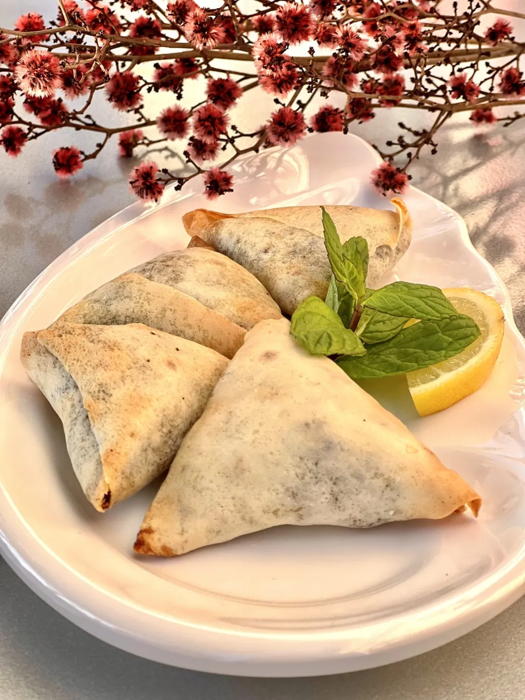 سمبوسة لحم مشوي