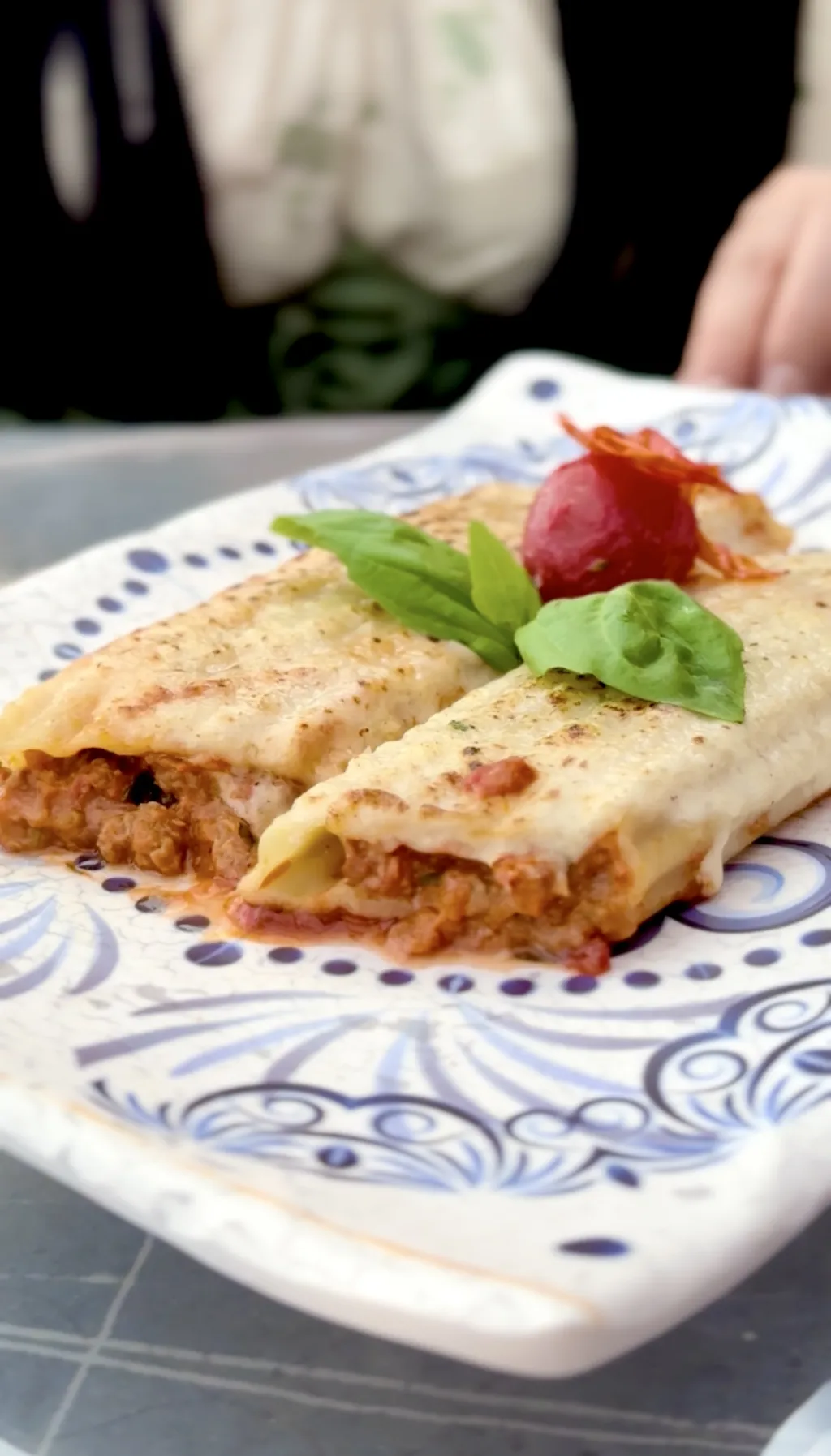 باستا رول لحم