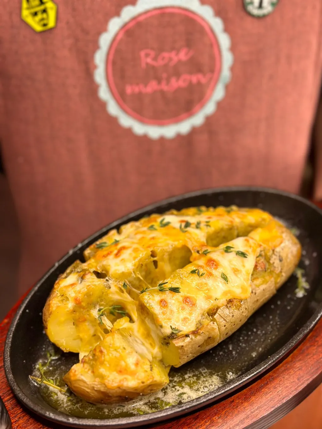 zaatar cheddar cheese British Potato cl 385