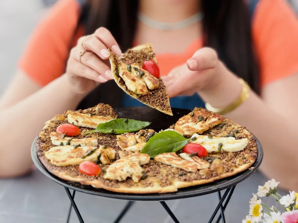 زعتر مع الحلوم